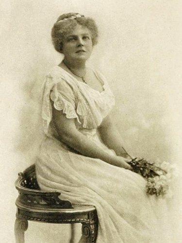 Retrato de Mary Gaunt