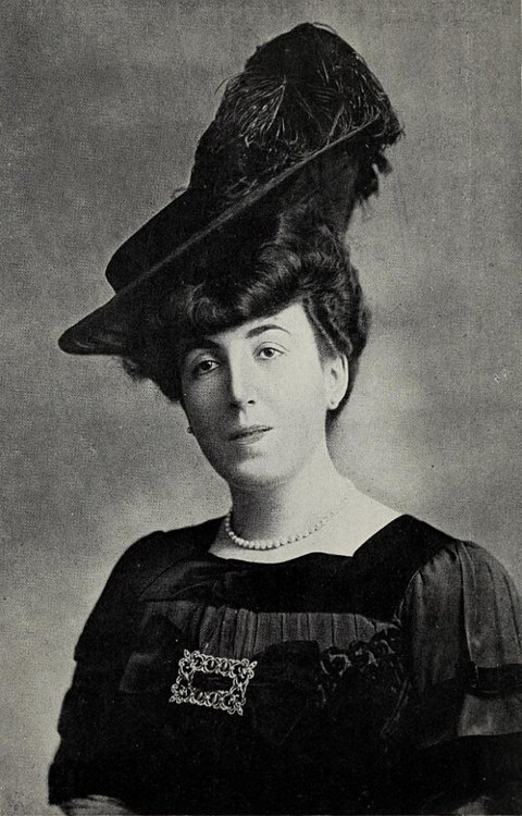 Portrait de Gabrielle Réval