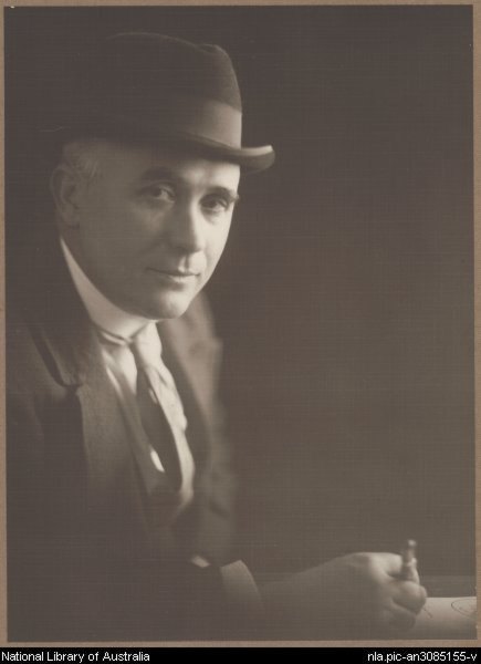 Ritratto di Edward Dyson