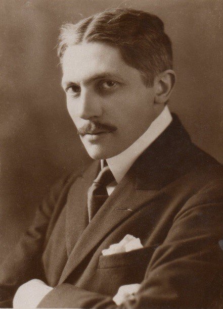 Retrato de Jacques Bainville