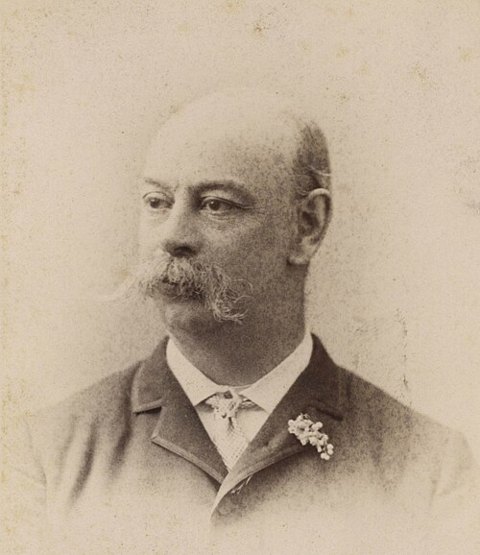 Πορτρέτο: George M. Towle