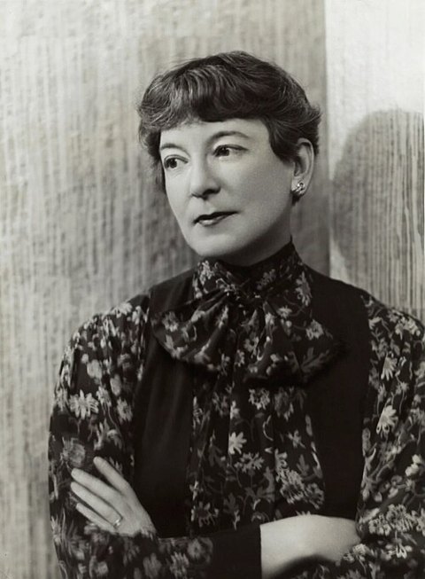 Retrato de Agnes Rothery