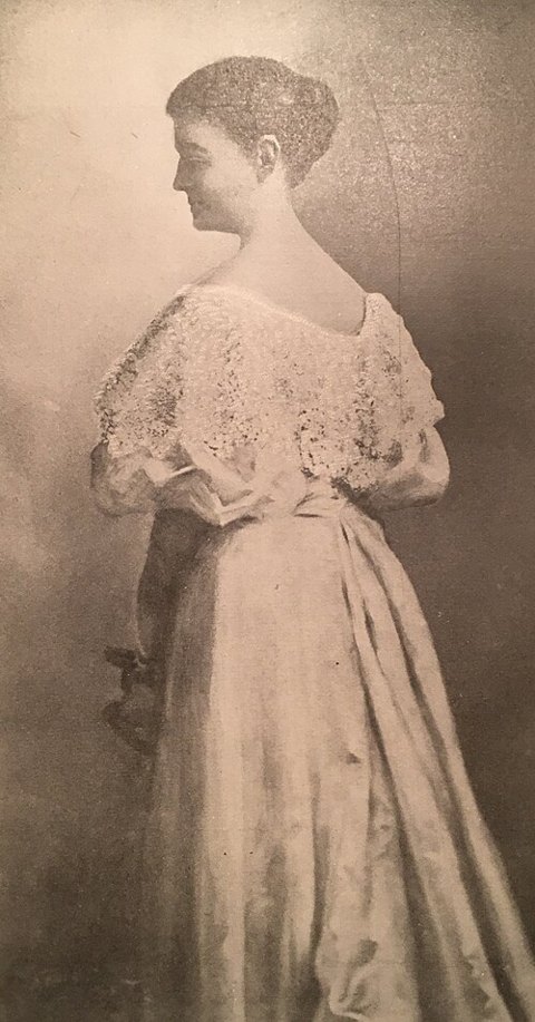 Retrato de Mary Ronald