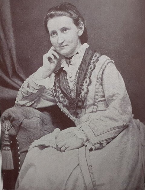 Retrato de Agnes Sapper