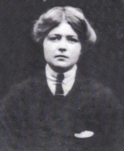 Retrato de Violet M. Firth