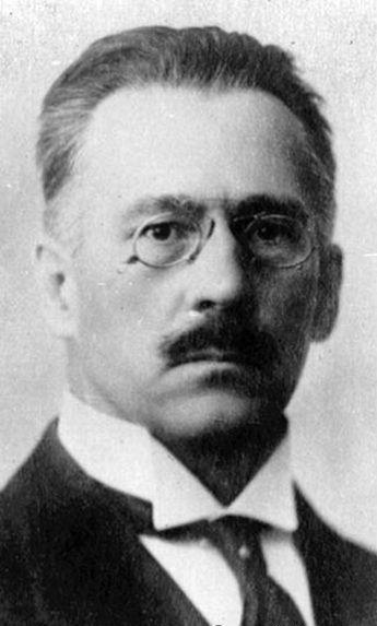 Retrato de Väinö Voionmaa