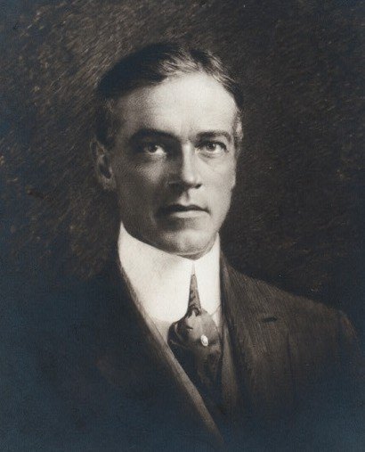 Πορτρέτο: Victor Mapes