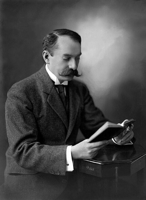 Retrato de Maurice Renard