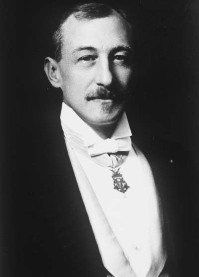 Retrato de George Shiels